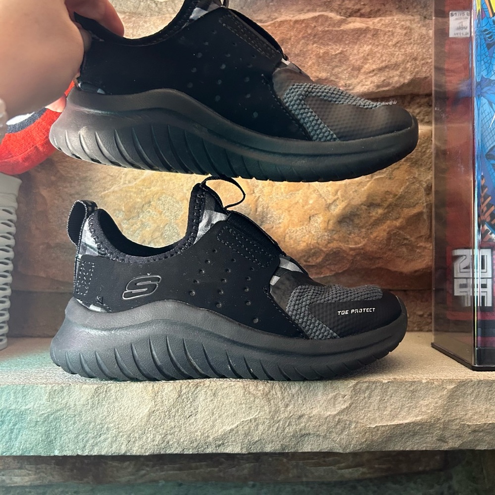 Boys Skechers mega craft sneakers
